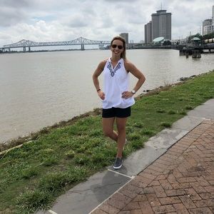 Meet your Posher, Stephanie